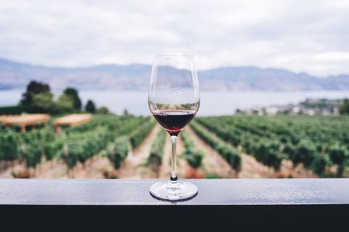 Tips for packing wine glasses