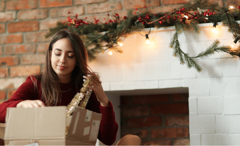 Moving in Holiday Season: How to Prepare for a Festive Transition